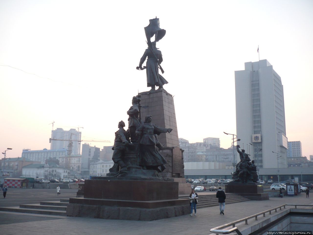 Памятник Борцам за Советскую власть Владивосток, Россия