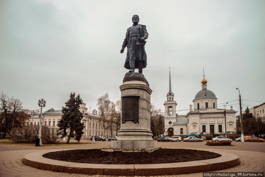 Памятник Афанасию Никитину Тверь, Россия