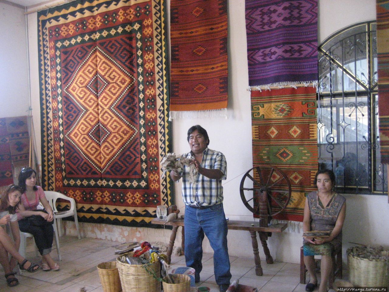 Мастерская по производству ковров / Taller de fabricación de alfombras