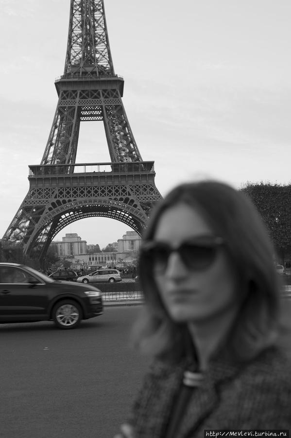 Вокруг Эйфелевой башни Париж, Франция