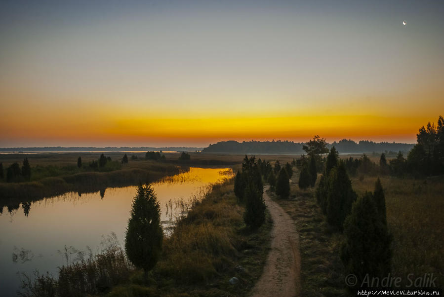 Осень. Озеро Каниера, рассвет, утро Кемери, Латвия
