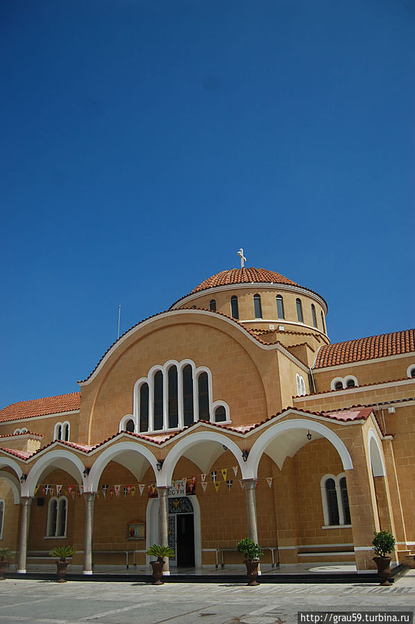 Церковь Святого Георгия Паралимни, Кипр