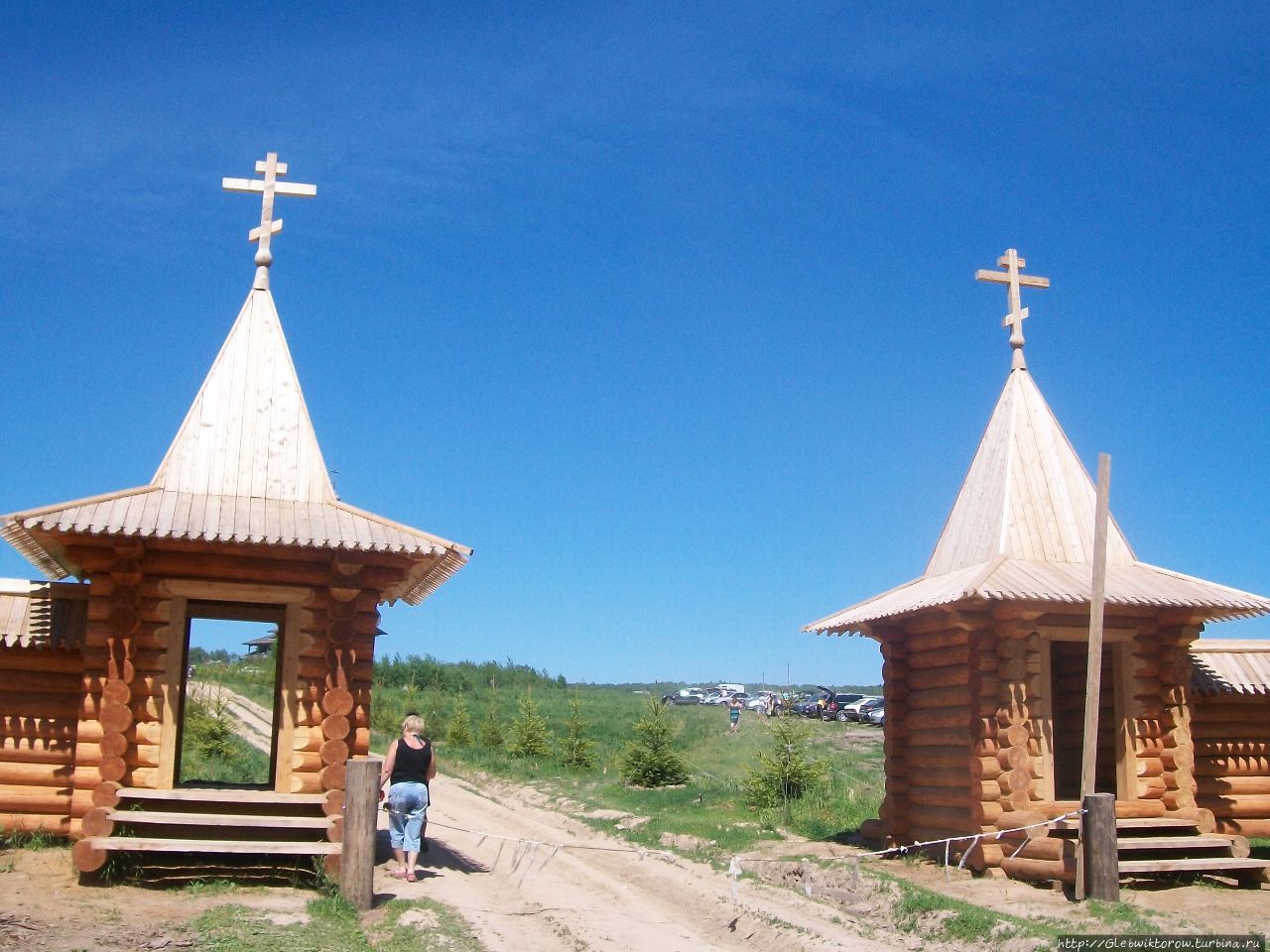 Посещение родника в начале лета Сергиев Посад, Россия