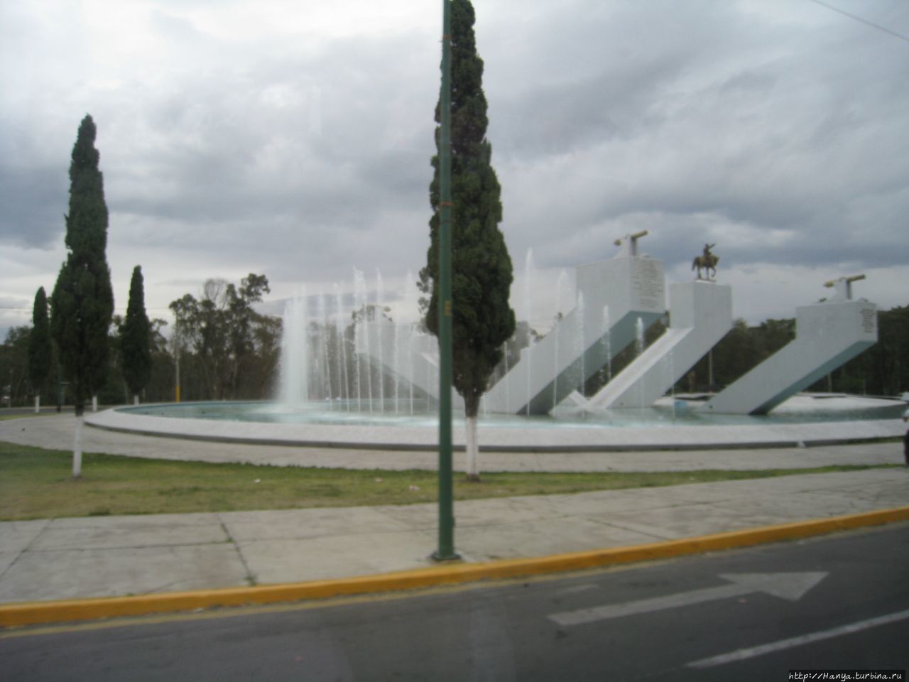 Конная статуя Игнасио Сарагосы Пуэбла, Мексика
