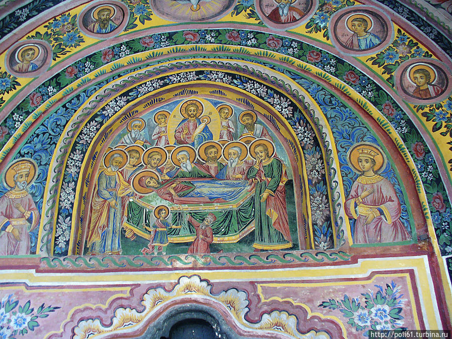 Троянский монастырь Троян, Болгария