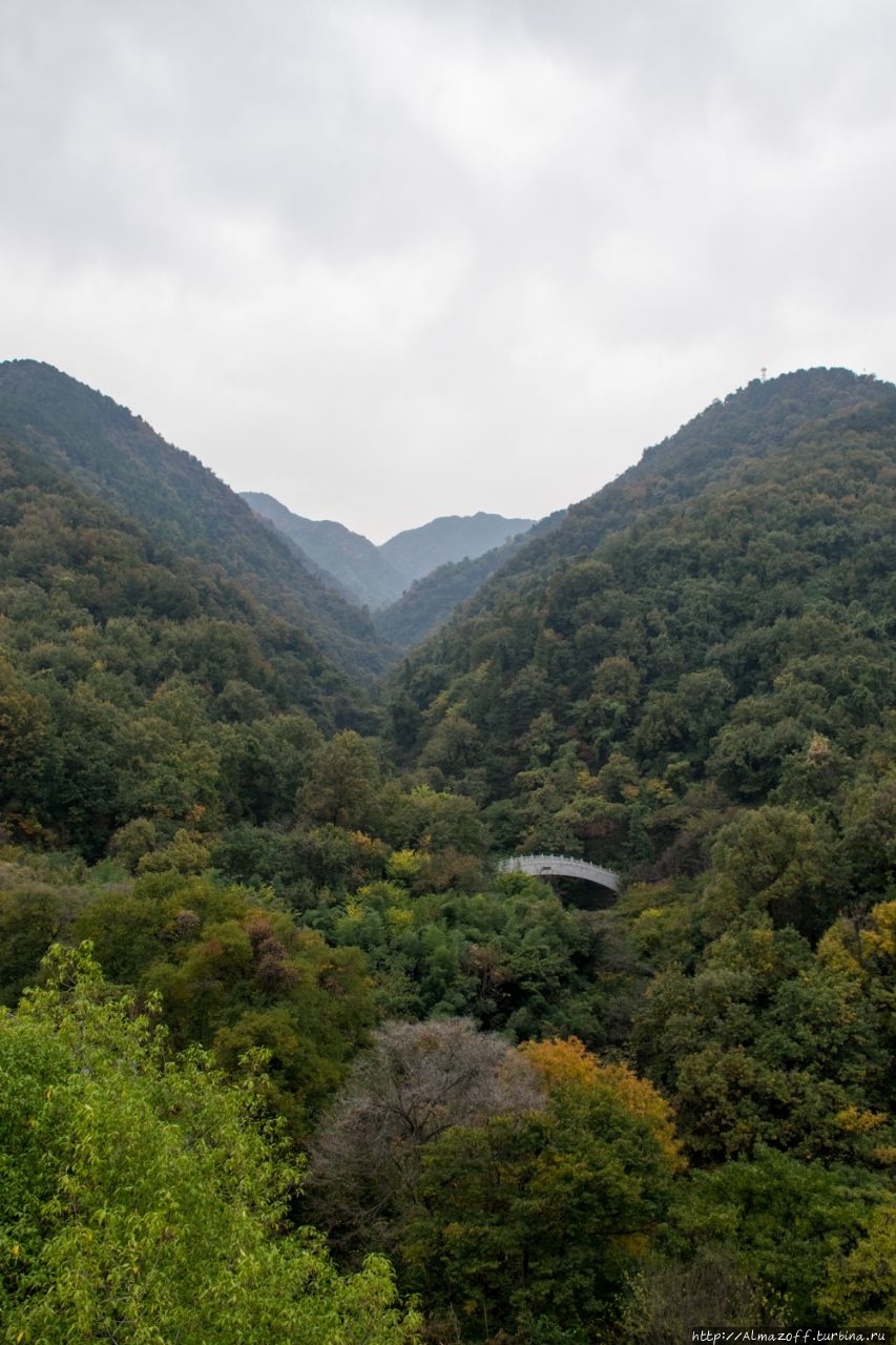 памятник Лао Цзы Лугуанджен, Китай