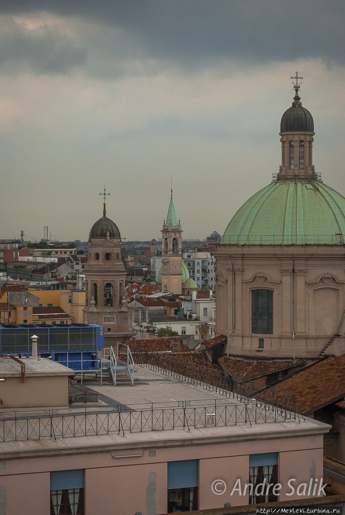 Главный город северной части Италии Милан, Италия