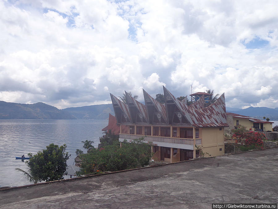 Поселок Тук-Тук Парапат, Индонезия
