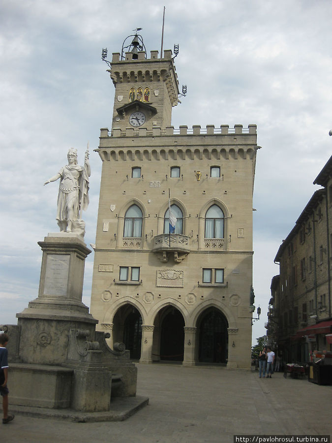 Palazzo Pubblico(Государственный дворец) Сан-Марино, Сан-Марино