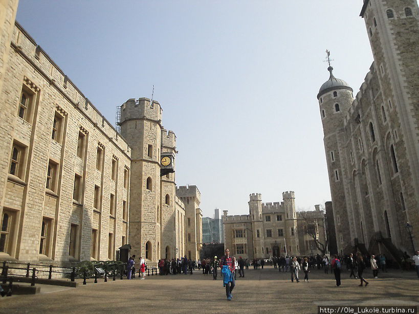 Тауэр... просто... март 2012 Лондон, Великобритания