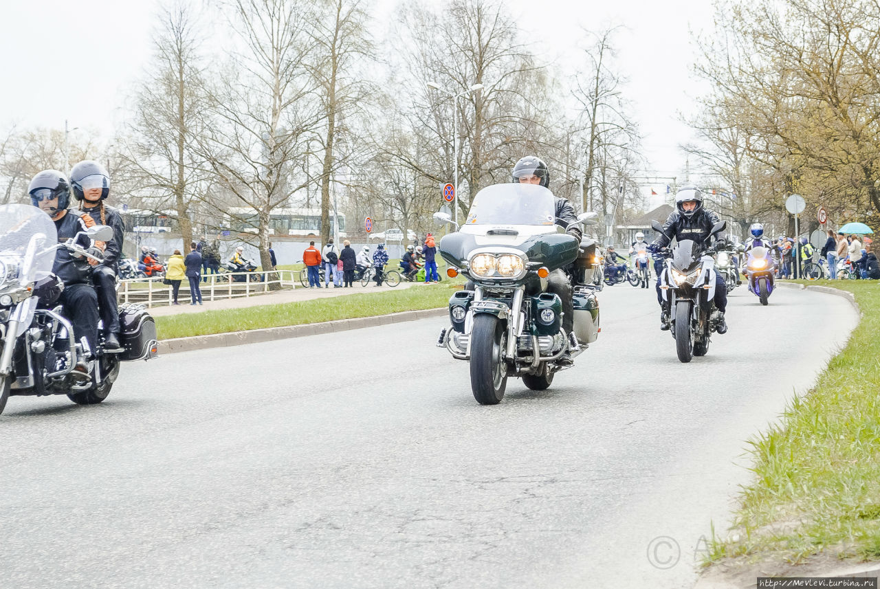 Четыре тысячи латвийских байкеров открыли мотосезон Рига, Латвия