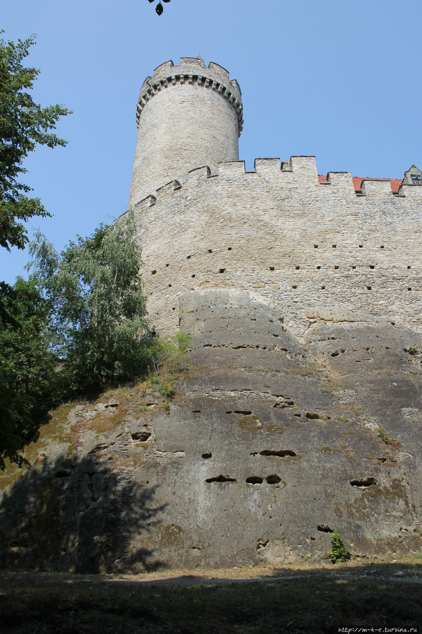 Замок Кокоржин. Крепость на горе Среднечешский край, Чехия