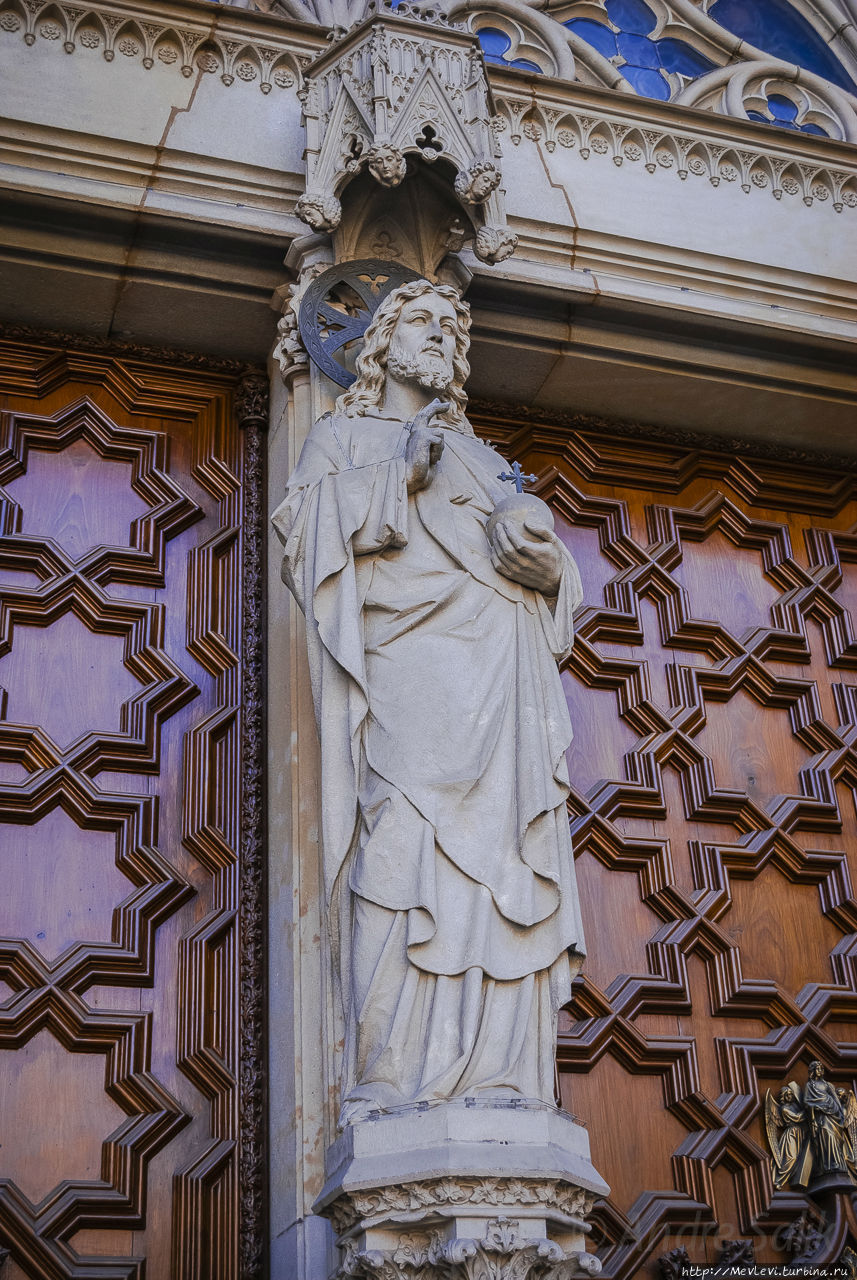 Кафедральный собор Святого Креста и Святой Евлалии Барселона, Испания