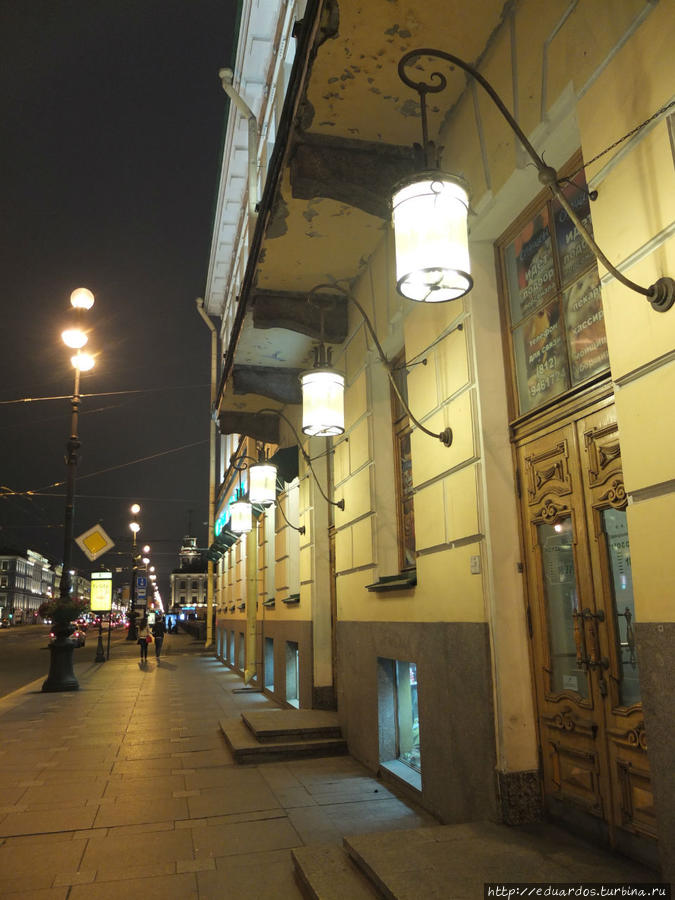 Ночной Невский проспект Санкт-Петербург, Россия