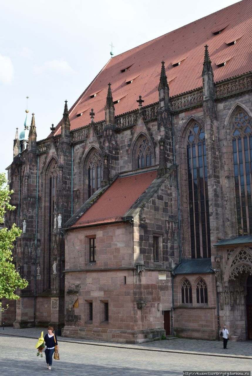 Церковь Св. Себальда Нюрнберг, Германия