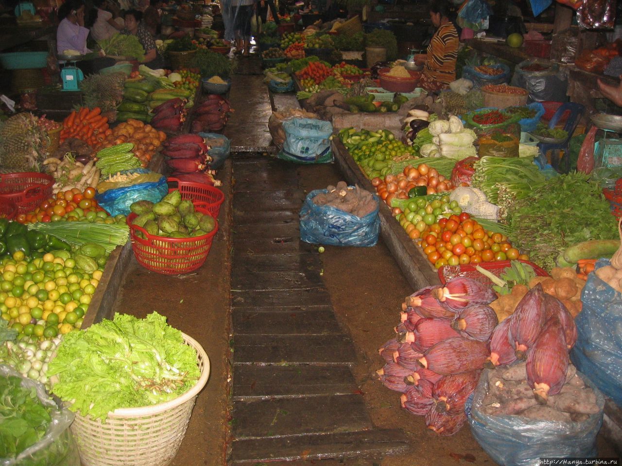 Рынок Phsar Leu Market Сиануквиль, Камбоджа