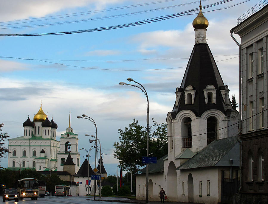 Псков. Утро и вода Псков, Россия