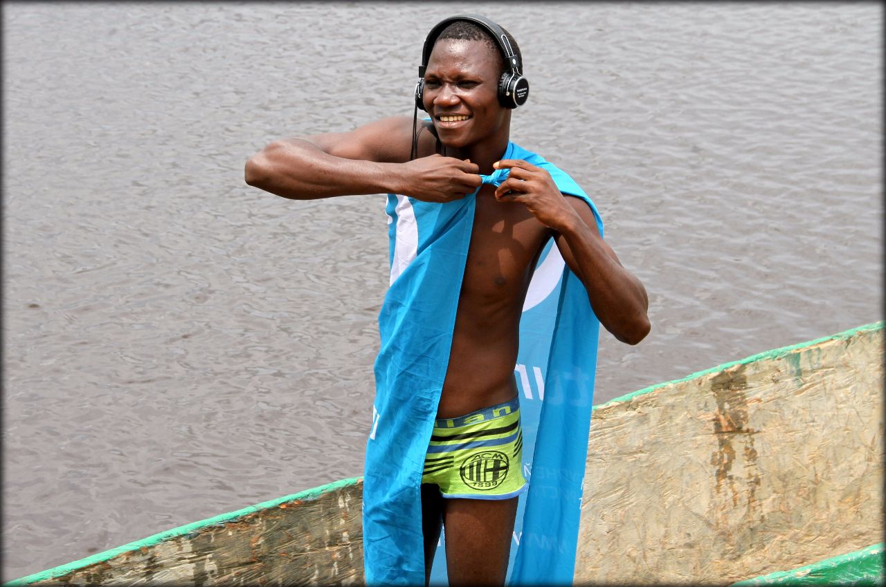 Остров на котором отдыхают браззавильцы Столичный округ Браззавиль, Республика Конго