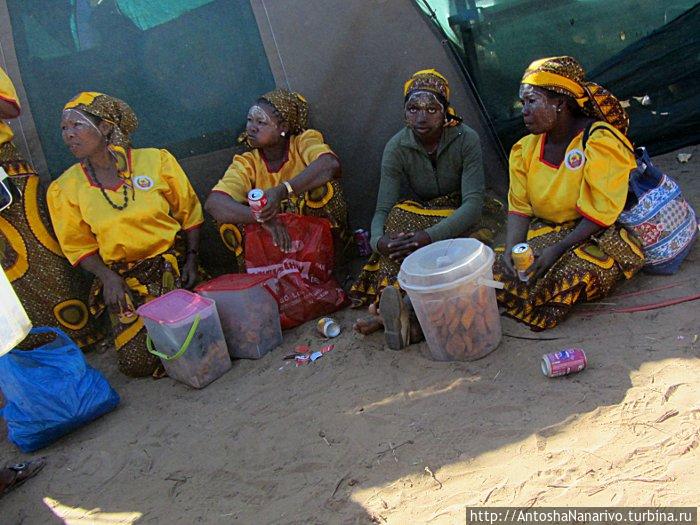 на празднике ФРЕЛИМО. Мозамбик