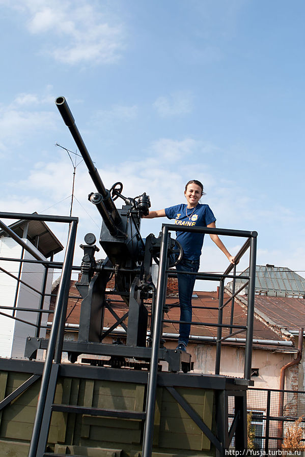 Эх, Львов, жди нас обратно)