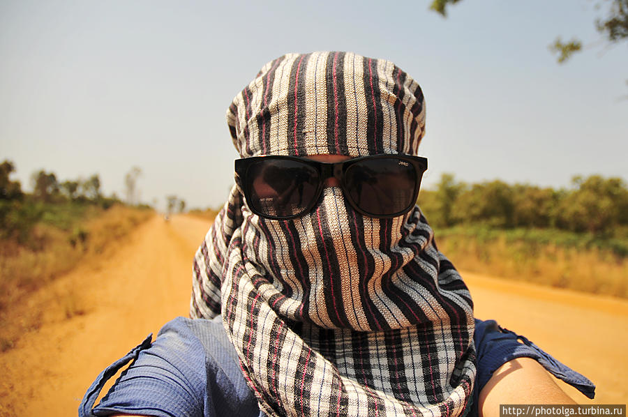 По Камбодже на велосипеде. Глава 12. Дорога на Банлунг. Пыль Камбоджа