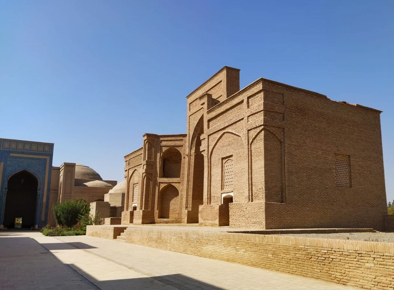 Мемориальный комплекс Султан Саодат Термез, Узбекистан