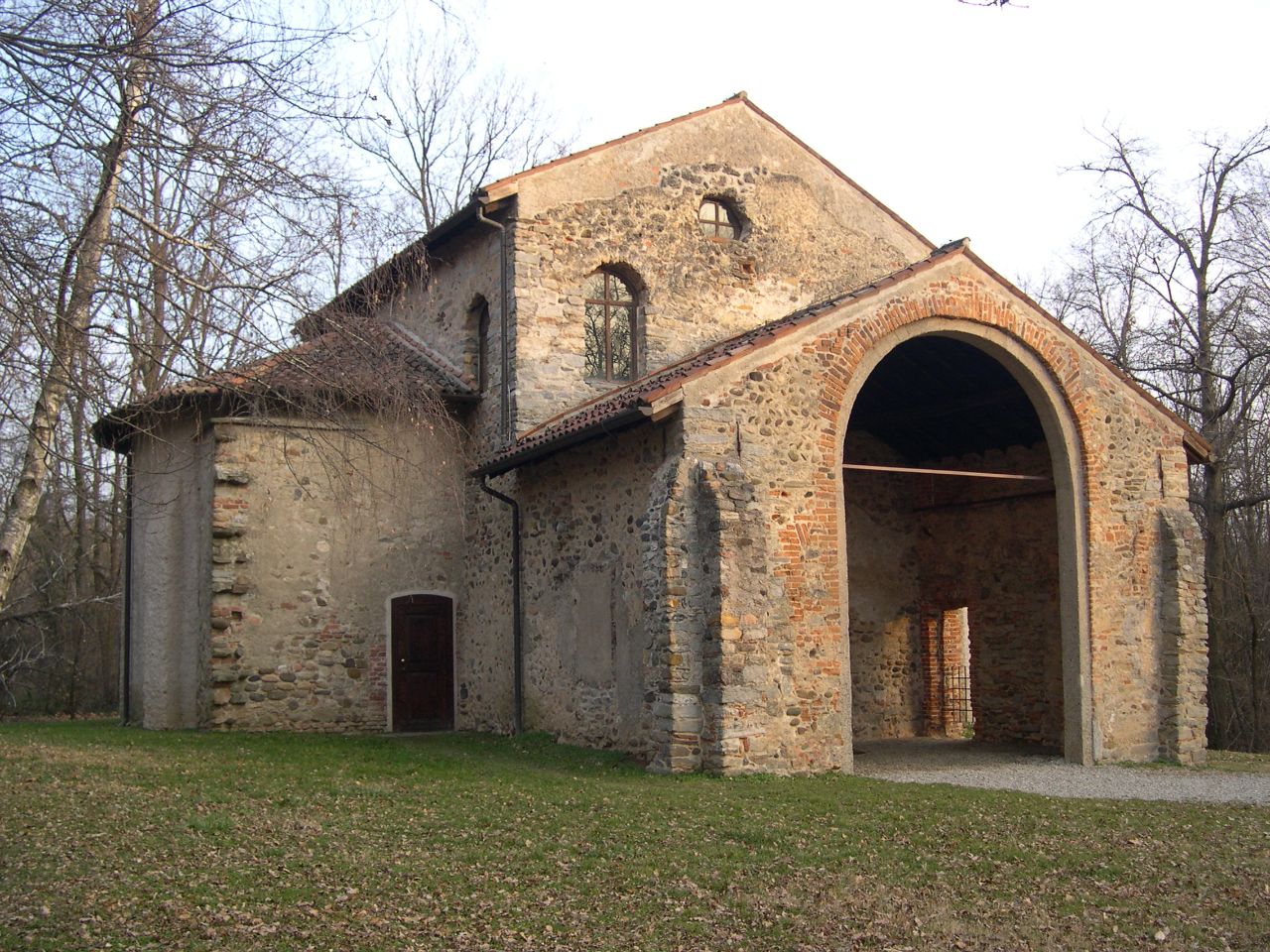 Церковь Санта-Мария-Форис-Портас / Chiesa di Santa Maria Foris Portas