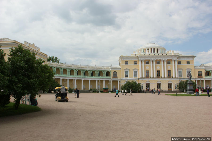 Белые ночи Северной Пальмиры, также парки и дворцы пригорода Санкт-Петербург и Ленинградская область, Россия