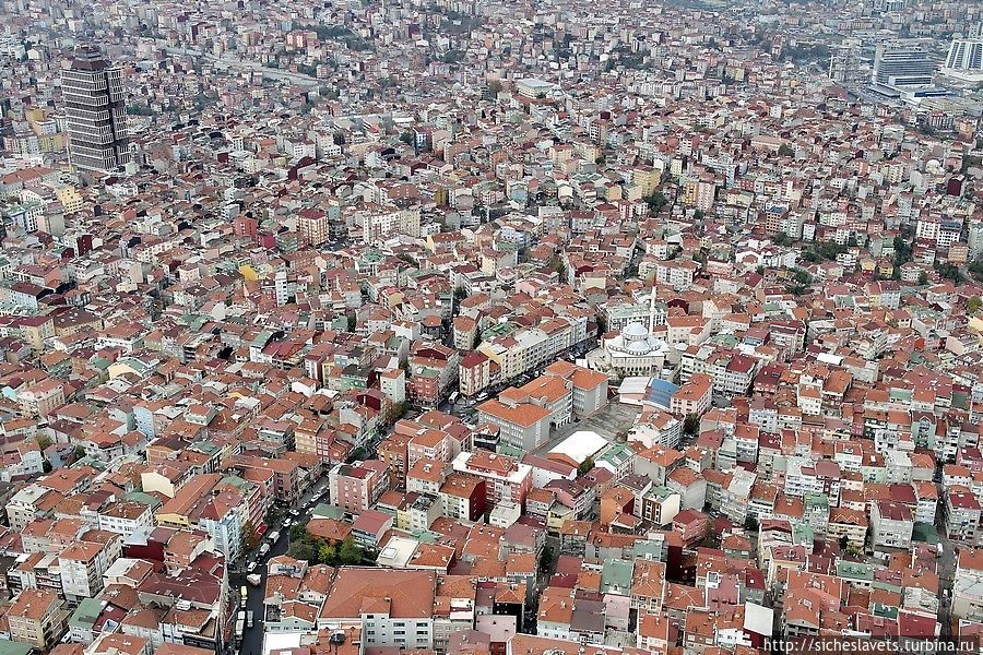 Небоскреб Сапфир. 238 метров над уровнем Стамбула Стамбул, Турция