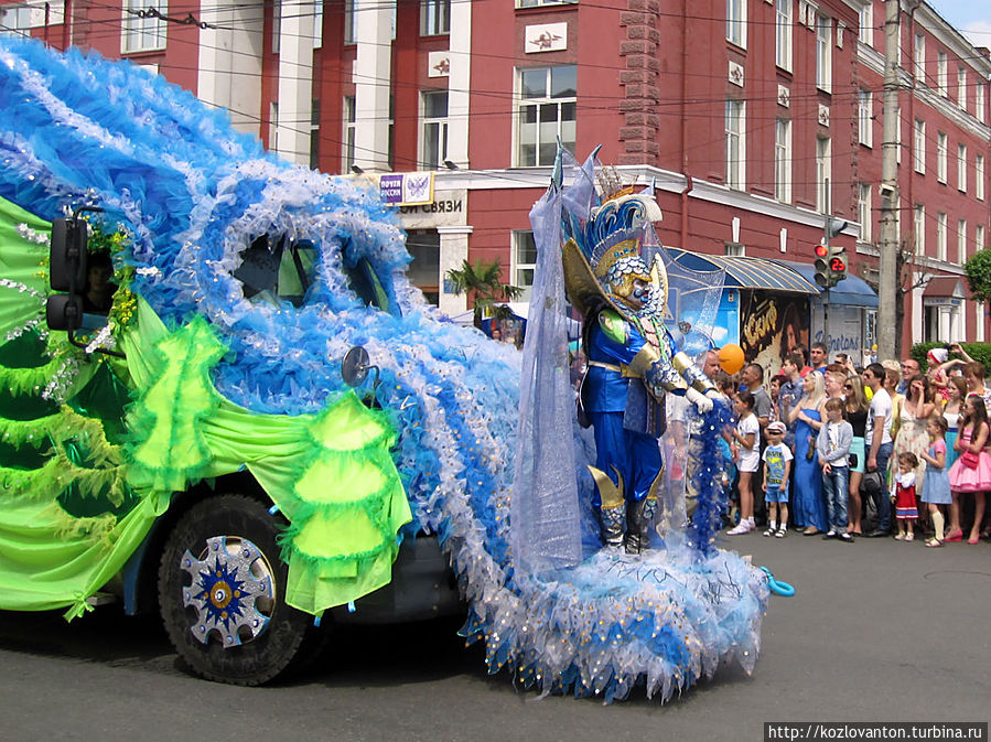 А вот и батюшка Енисей.
