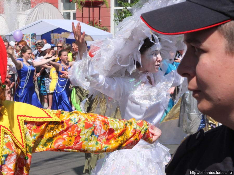 Дарю Вам тысячи улыбок!!! Красноярский карнавал, городу 386 Красноярск, Россия