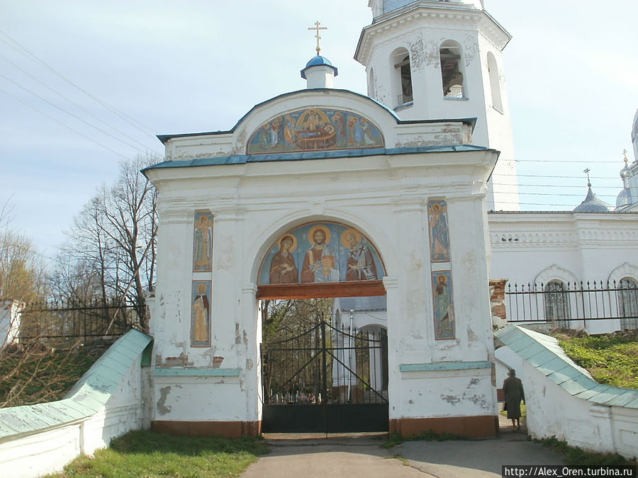 Монастырь, закрытый Петром I Новая Ладогa, Россия