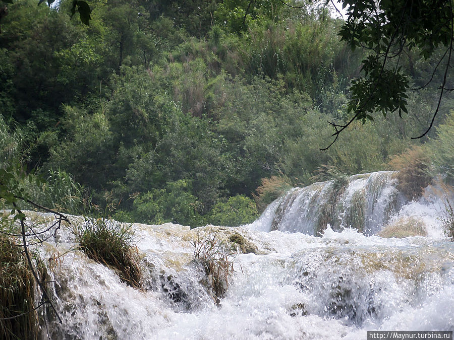 Буйство  воды. Национальный парк Крка, Хорватия