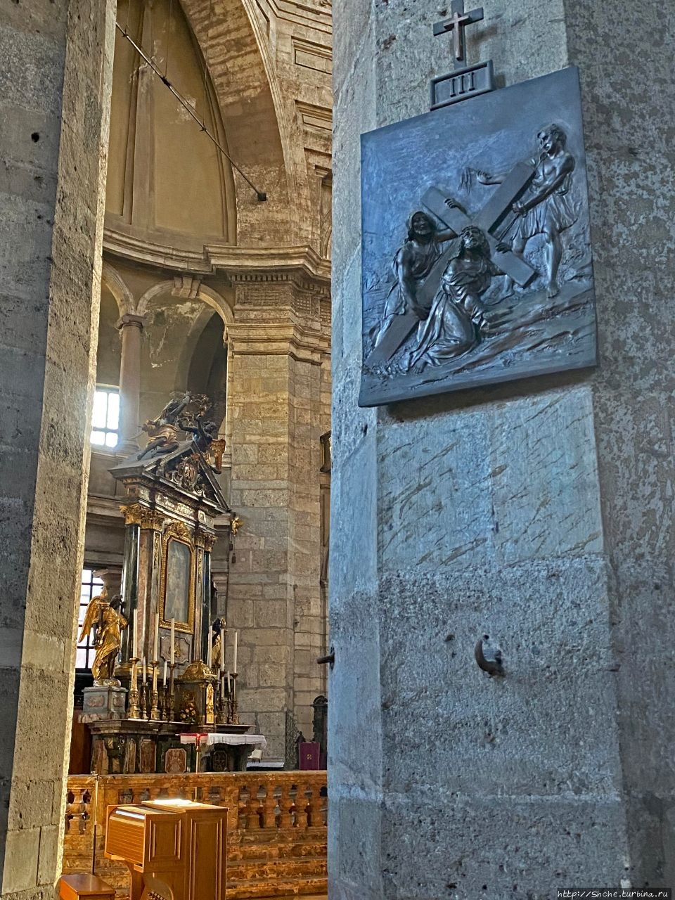 Базилика Сан-Лоренцо Маджоре Милан, Италия