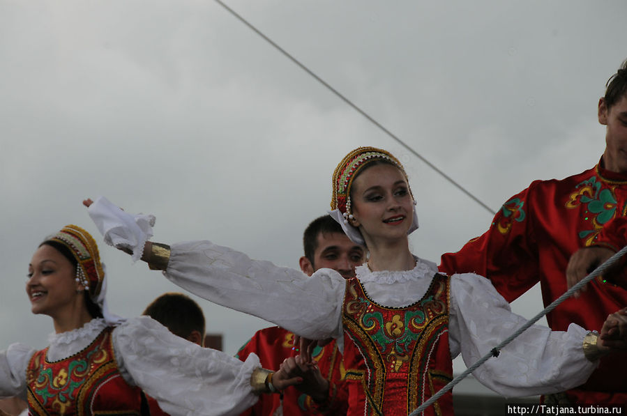 Ежегодный Международный фольклорный фестиваль Брюнссума Брюнссум, Нидерланды