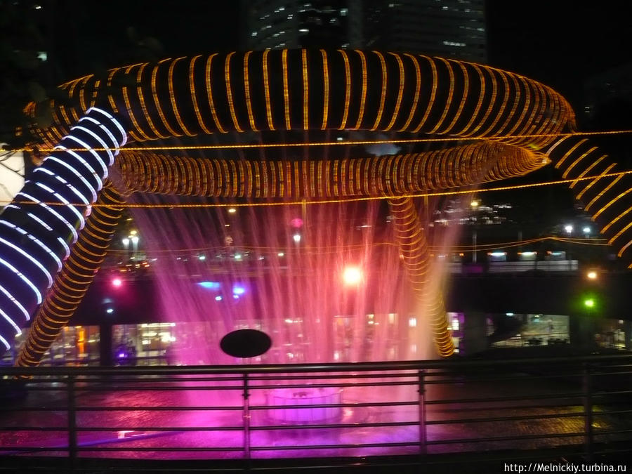 Фонтан богатства Сингапур (город-государство)