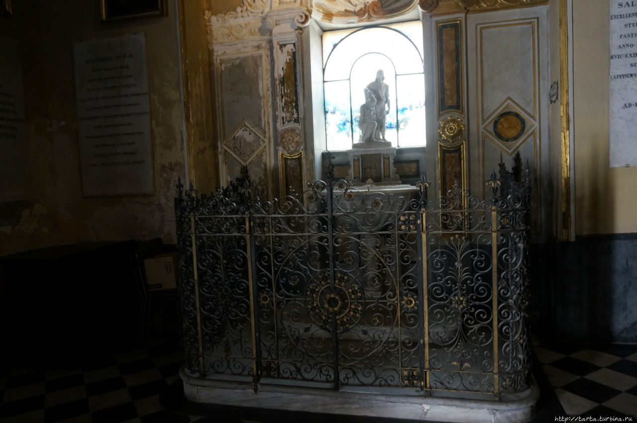 Королевский подарок монахам — церковь Св. Мартина Портофино, Италия
