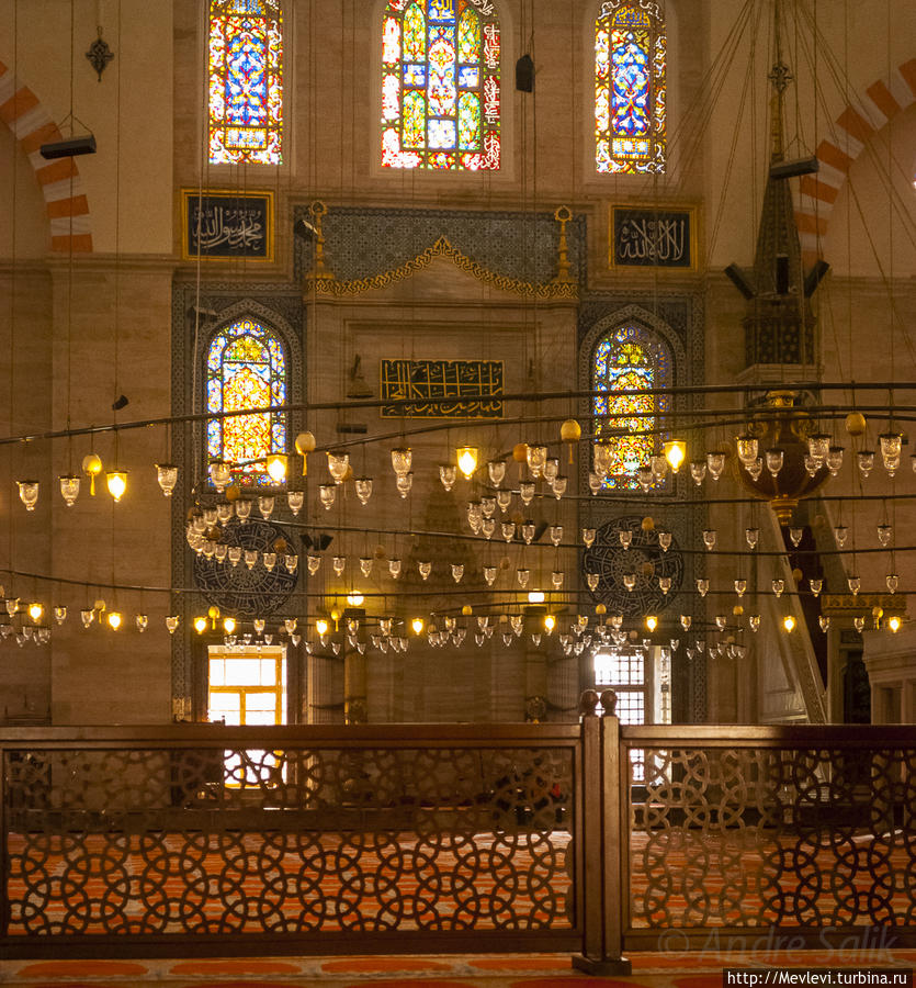 Уникальная красота внутреннего убранства мечети Сулимание Стамбул, Турция