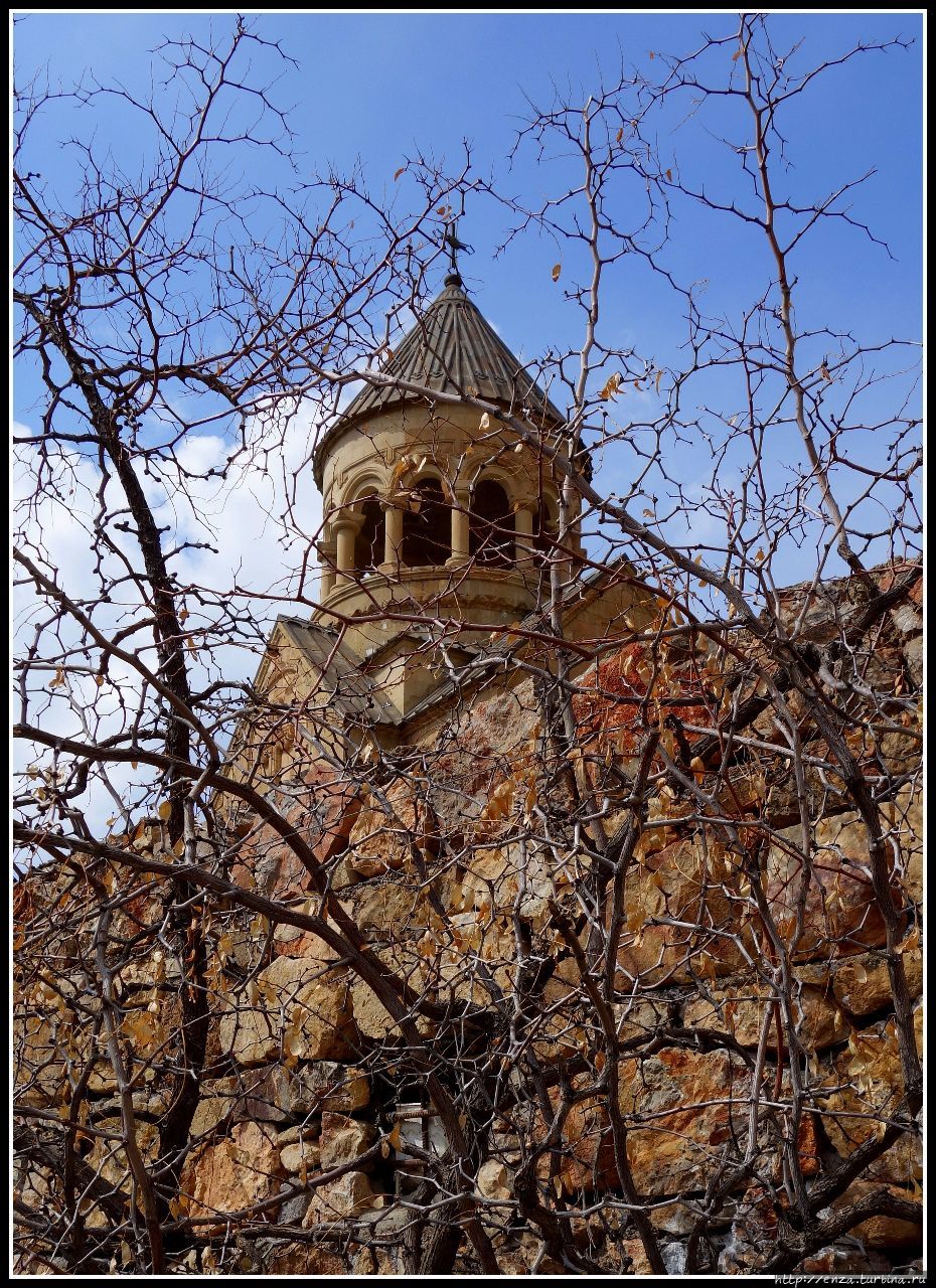 Армения. День 4 Нораванк. Вечный спектакль во имя любви