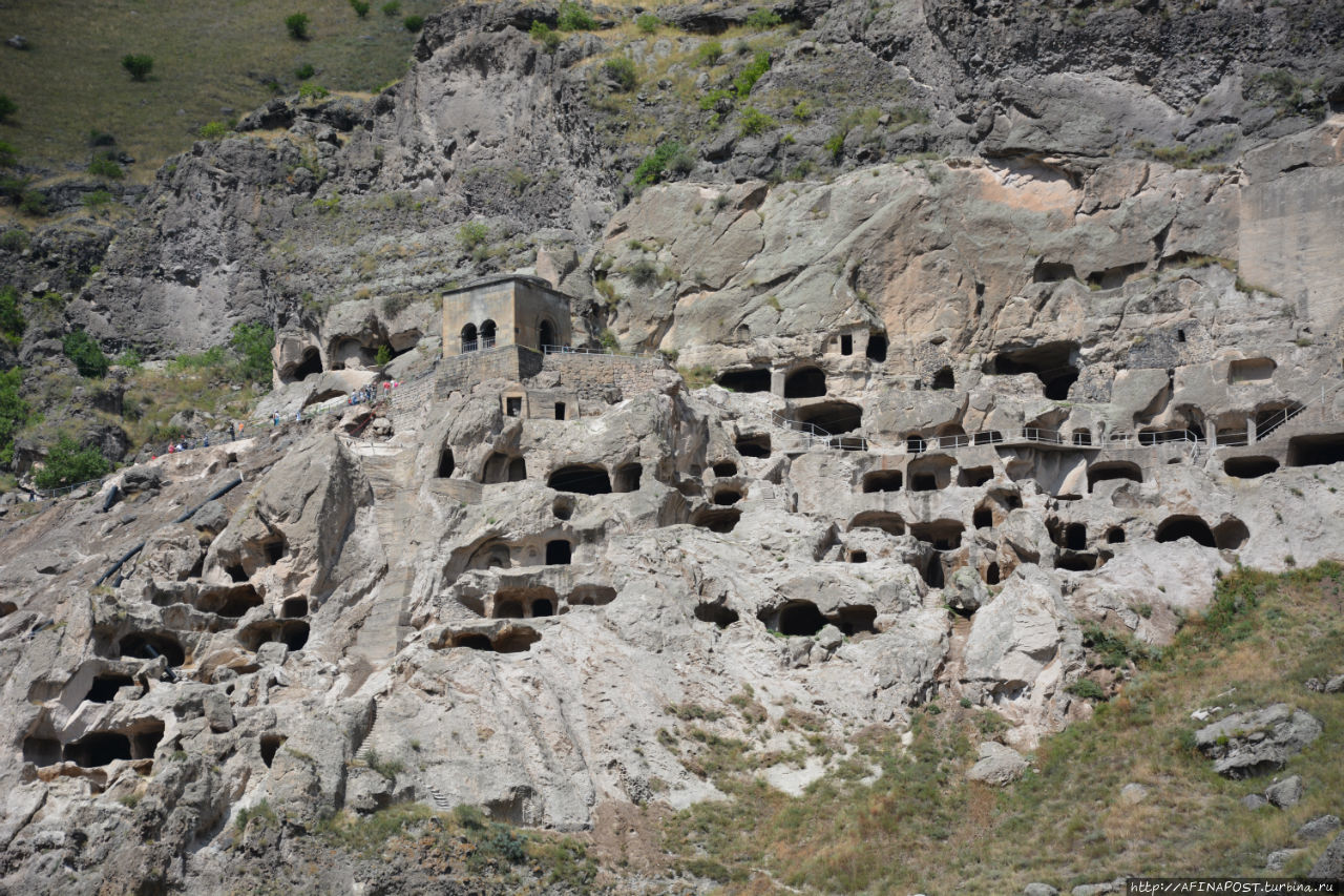 Пещерный город царицы Тамары Вардзиа, Грузия