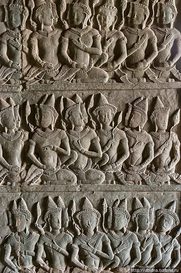 Барельеф на стене храма Ангкор (столица государства кхмеров), Камбоджа