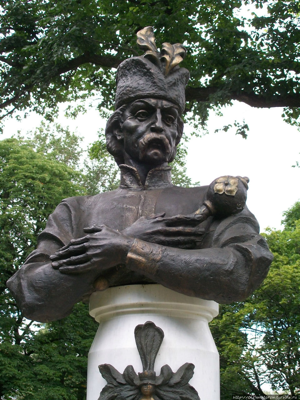 Памятник И.Мазепе