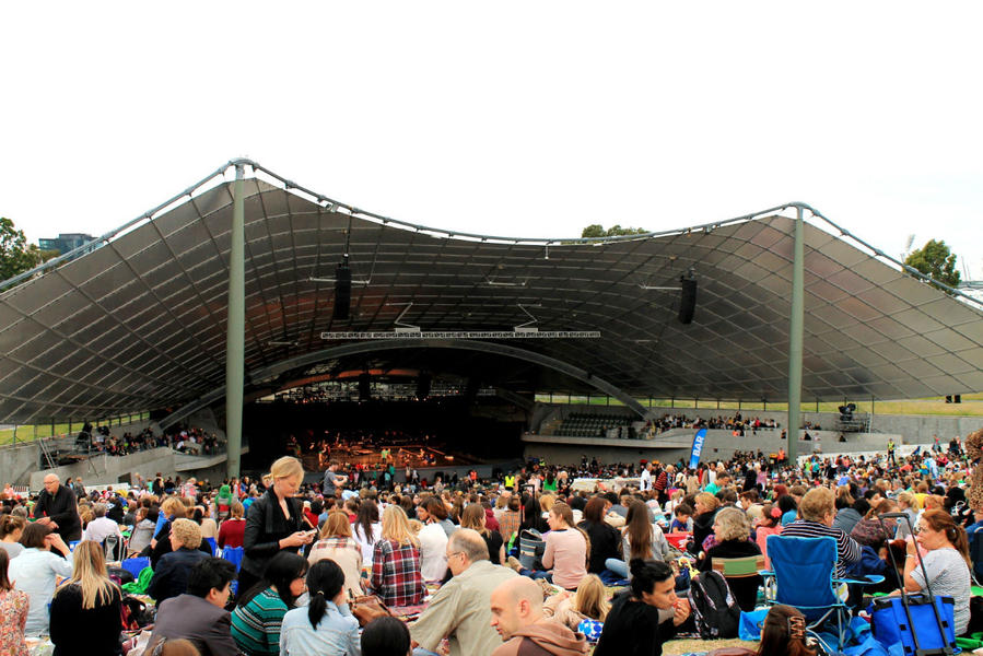 Концертный зал под открытым небом