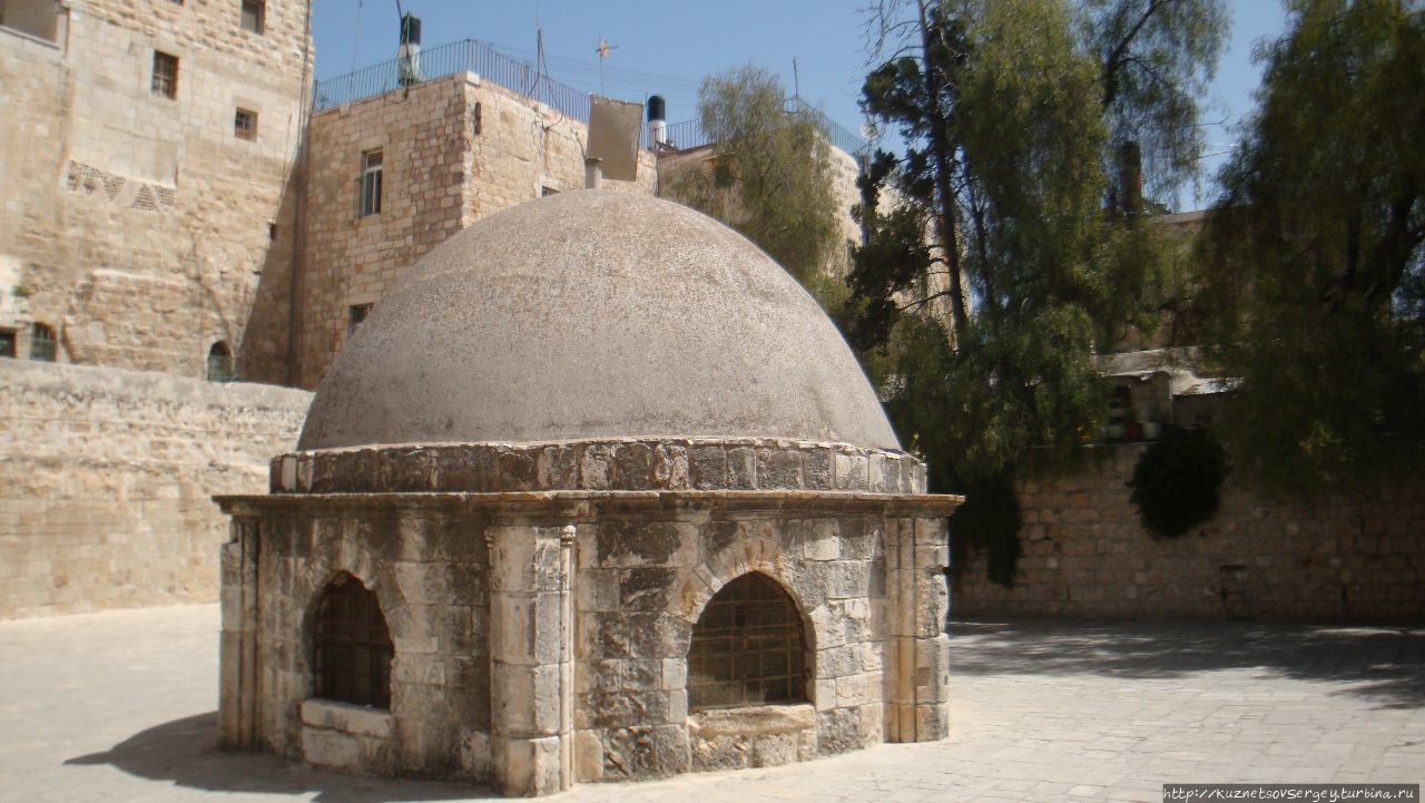 Иерусалим: В Храме Гроба Господня Иерусалим, Израиль