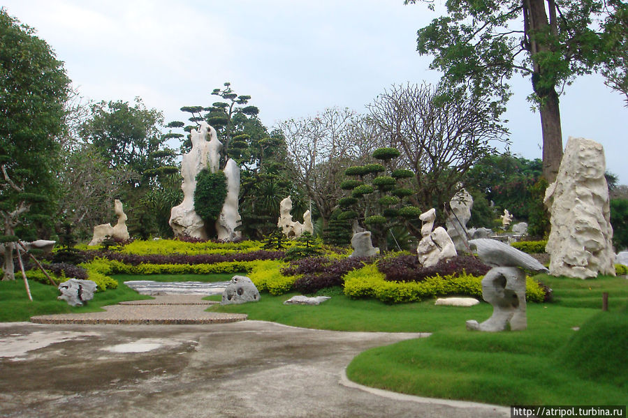 Сад миллионолетних камней Паттайя, Таиланд