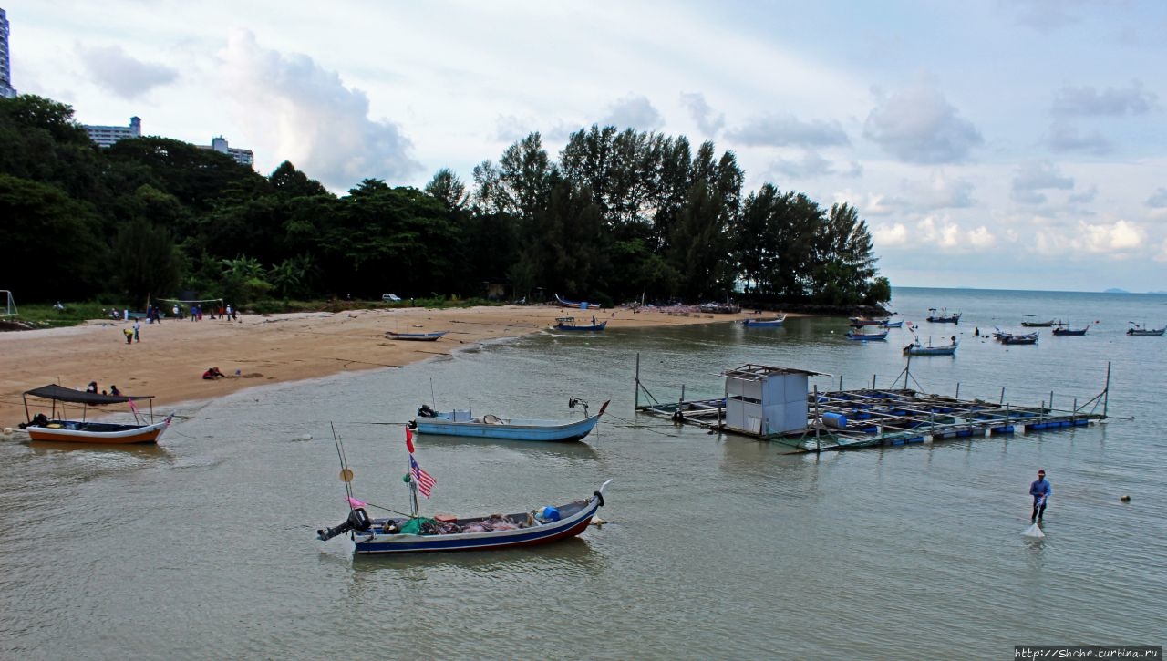 Tanjung Bungah — интересный многогранный курорт на Пенанге Танджунг-Бунгах, Малайзия