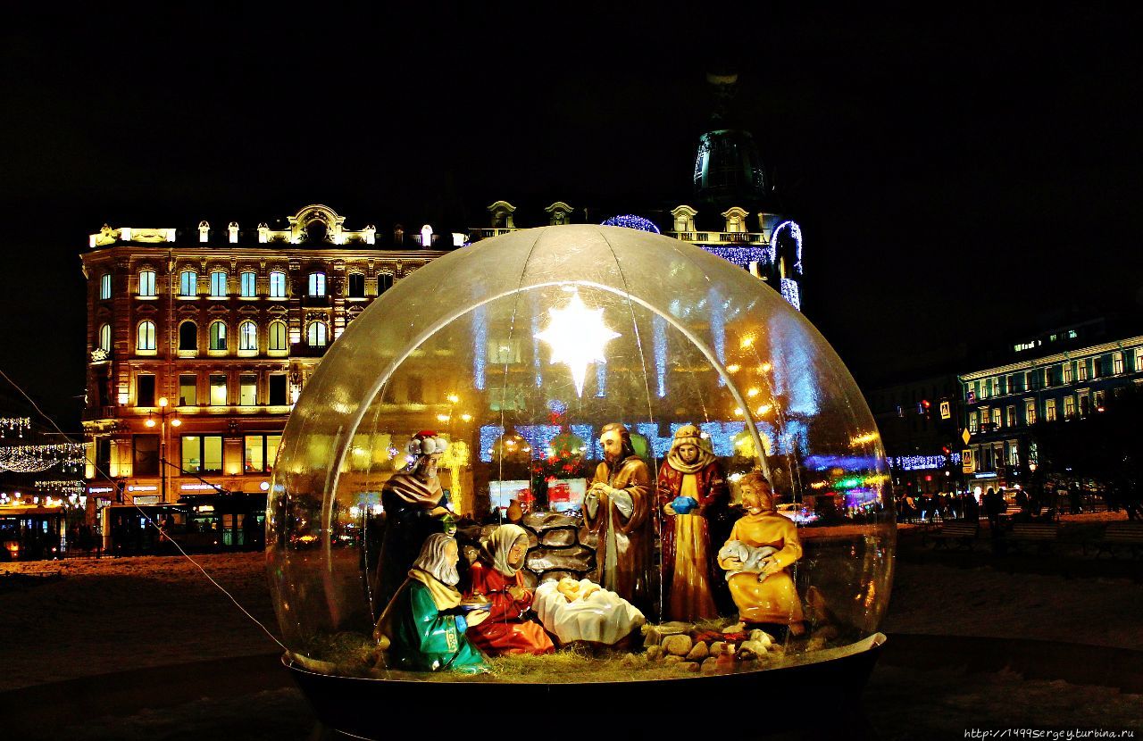 Рождественский вертеп у Казанского собора Санкт-Петербург, Россия