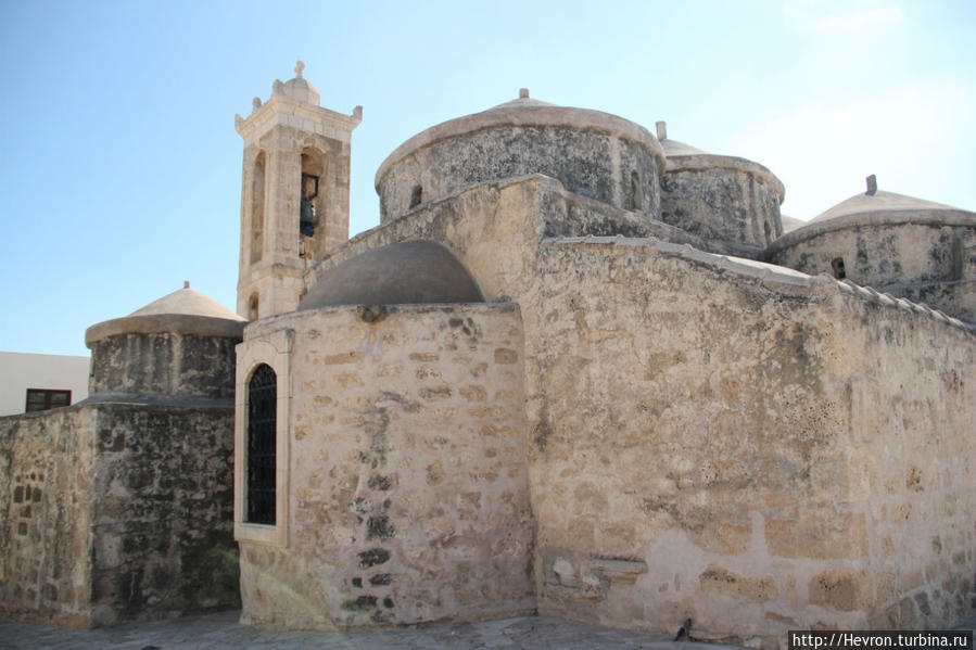 Церковь святой мученицы Параскевы Пафос, Кипр
