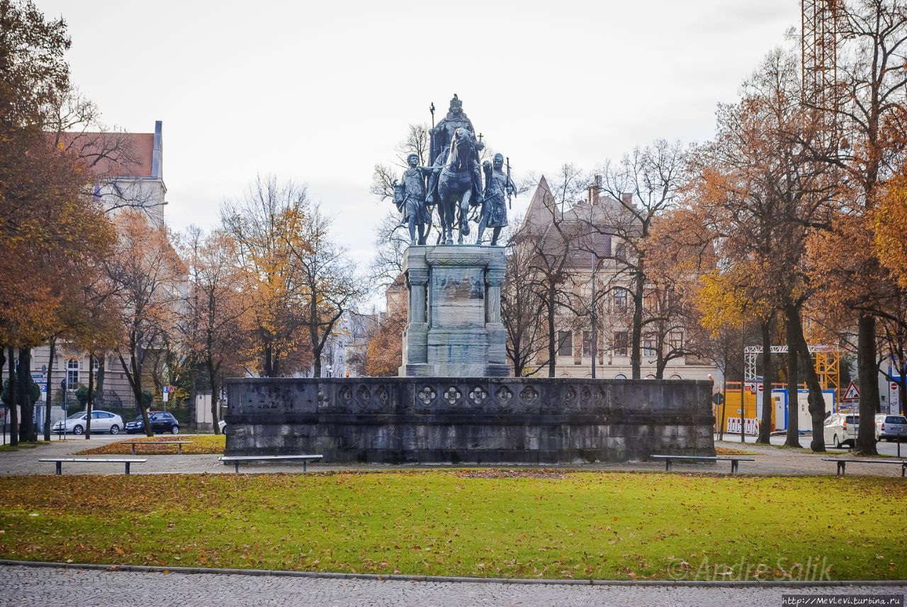 Тёплый и симпатичный ноябрьский Мюнхен Мюнхен, Германия