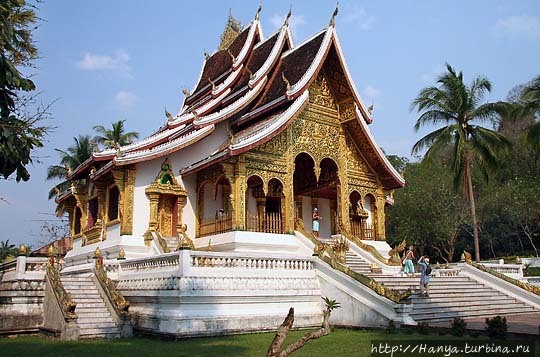 Храм Хо Пхабанг / Wat Ho Pha Bang